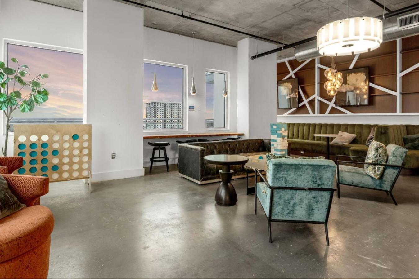 Modern 2 Bed Getaway Steps From Tropicana Field St. Petersburg Ngoại thất bức ảnh