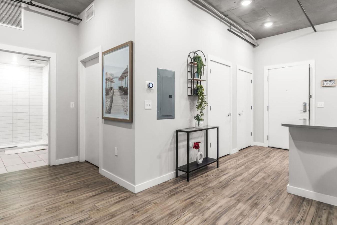 Modern 2 Bed Getaway Steps From Tropicana Field St. Petersburg Ngoại thất bức ảnh